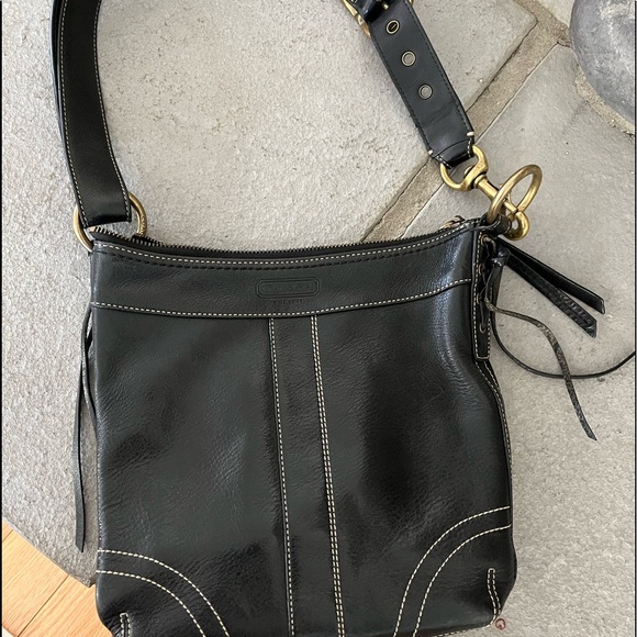 Black Coach purse - Picture 1 of 3